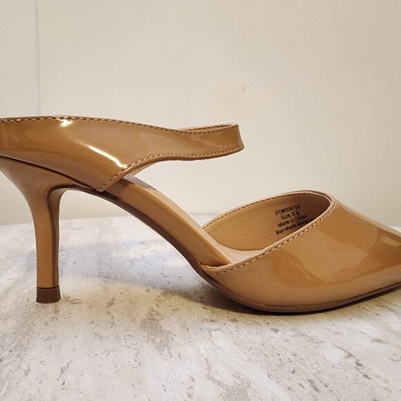 Journee Collection Womens Mae Tan Patent 5.5M - B034 - Picture 3 of 10